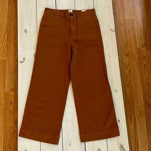 Gap High-Rise Wide-Leg Crop Pant